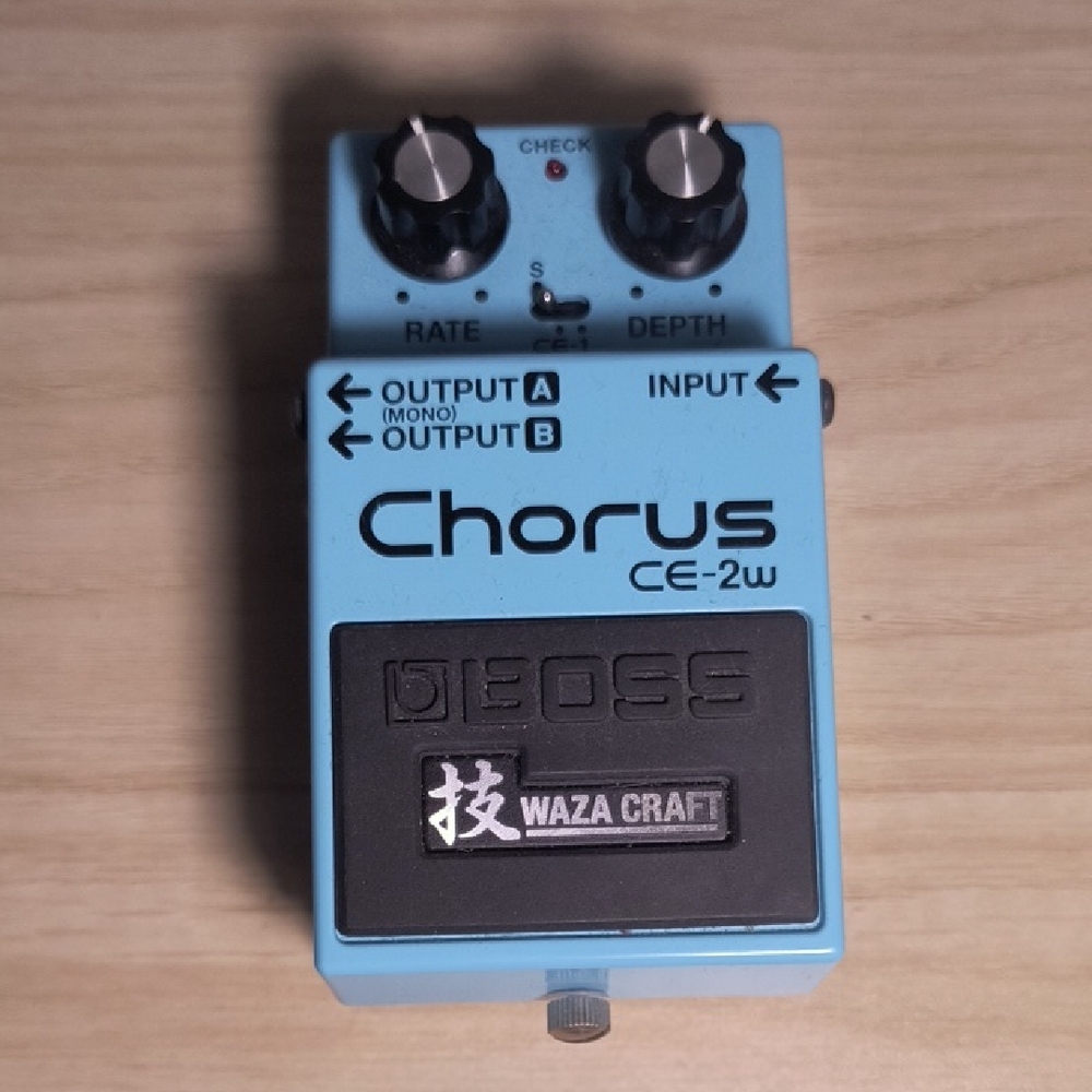 Boss CE-2w Chorus Pedal in Light Blue